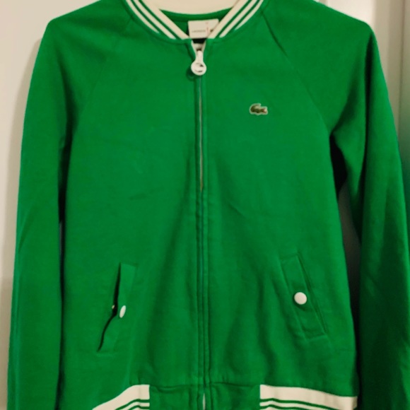 Tops - Picture 12 of 16